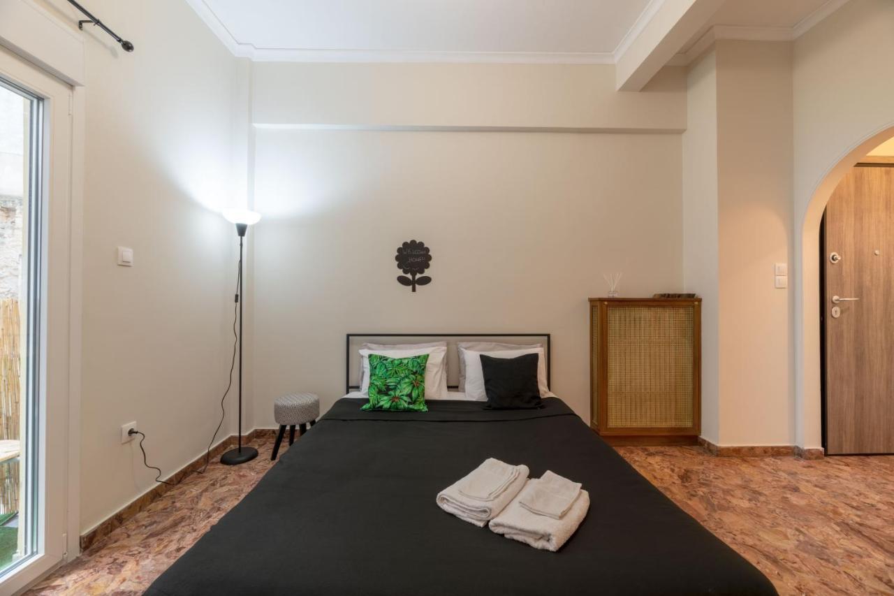 Pink Flat Exarcheia Athens Netflix Apartment Екстериор снимка